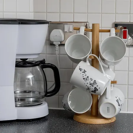Scandi Abode In Leeds * ليدز