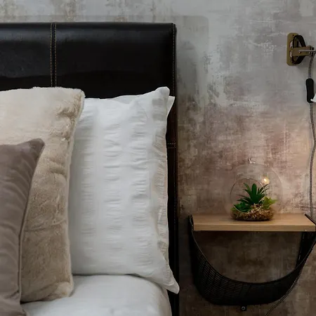 Scandi Abode In Leeds * Leeds (West Yorkshire)